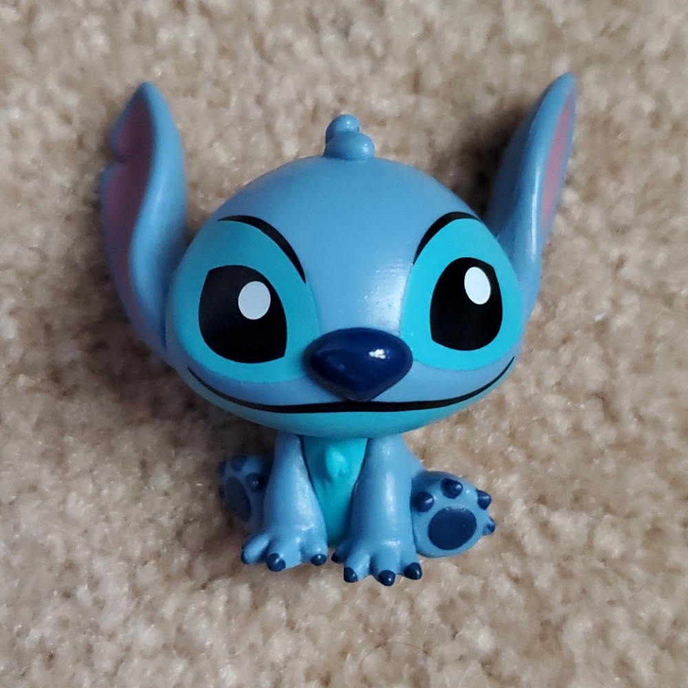 Funko Lilo and Stitch Mystery Box - Picture 2 of 5